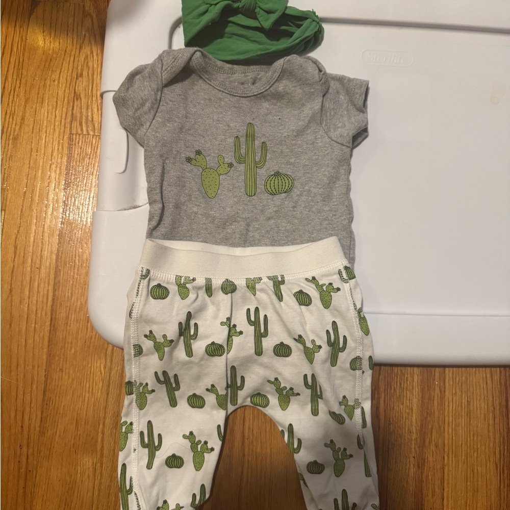 Cactus Print Kids Matching Set - Gray and Green